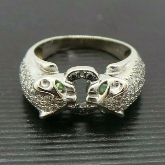 18K WHITE SOLID GOLD LADIES PANTHER DIAMOND and EMERALD RING - Picture 3 of 13